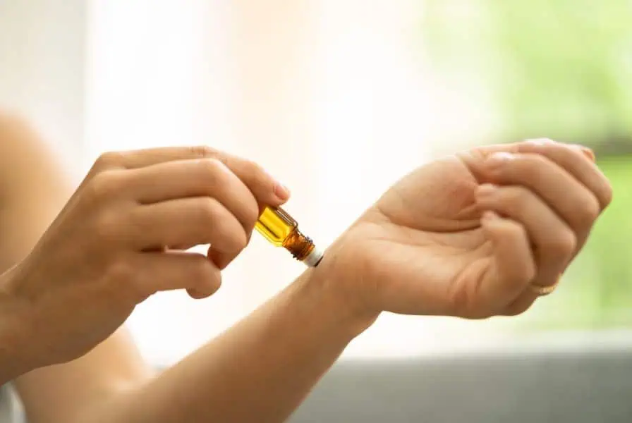 苦橙葉精油功效 把苦橙葉精油融入你的日常生活